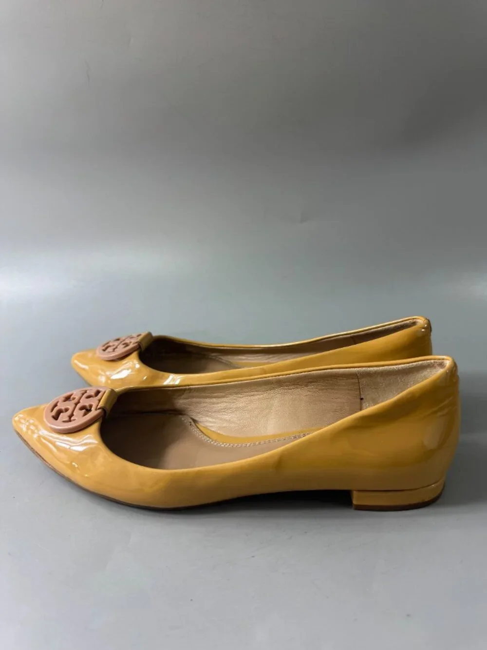 Tory Burch tt logo